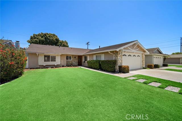 Fountain Valley, CA 92708,18452 Tamarind Street