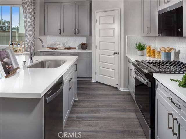 Temecula, CA 92591,28570 Via Navarra