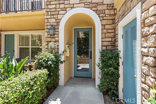 Irvine, CA 92602,206 Terra Bella