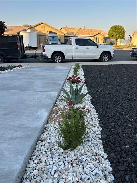 Victorville, CA 92392,12436 Del Amo Way