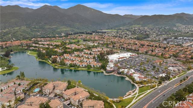 Rancho Santa Margarita, CA 92688,52 Via Prado