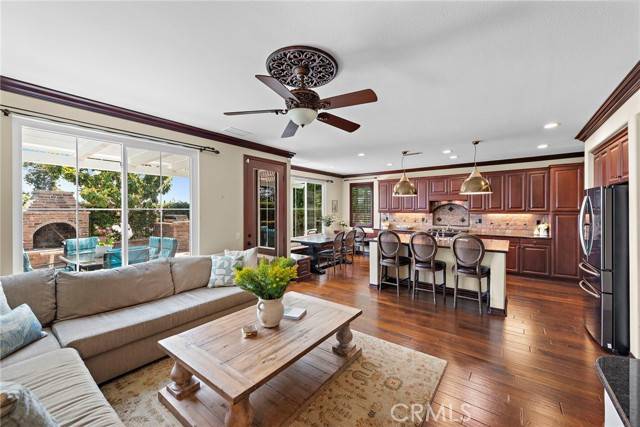 Ladera Ranch, CA 92694,14 Downing Street