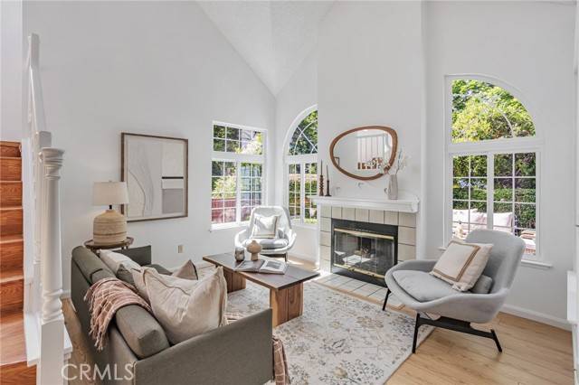 Mountain View, CA 94043,407 Mountain Laurel Court