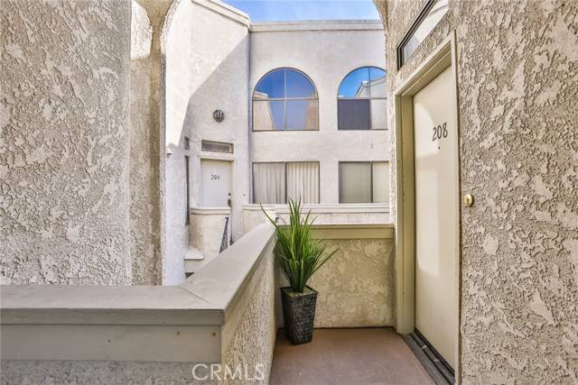 Huntington Beach, CA 92649,17202 Corbina Lane #208