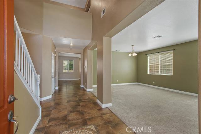 Yucaipa, CA 92399,34682 Elmwood Lane