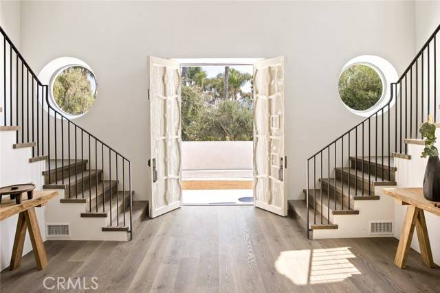 Malibu, CA 90265,27405 Pacific Coast Highway #2