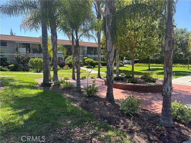 Laguna Woods, CA 92637,967 Calle Aragon #B