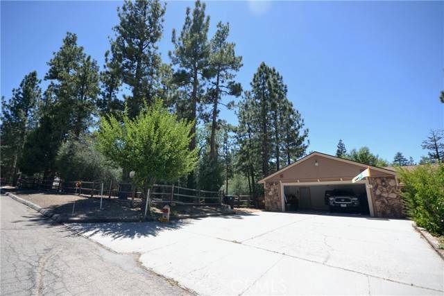 Big Bear City, CA 92314,899 McAlister Road