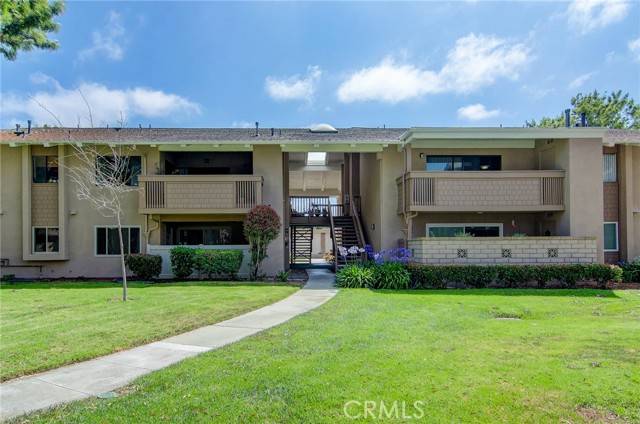 Huntington Beach, CA 92646,8877 Lauderdale Court #210F