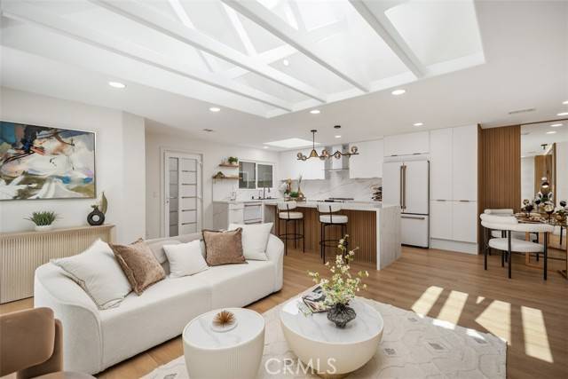 Laguna Woods, CA 92637,3253 San Amadeo #P