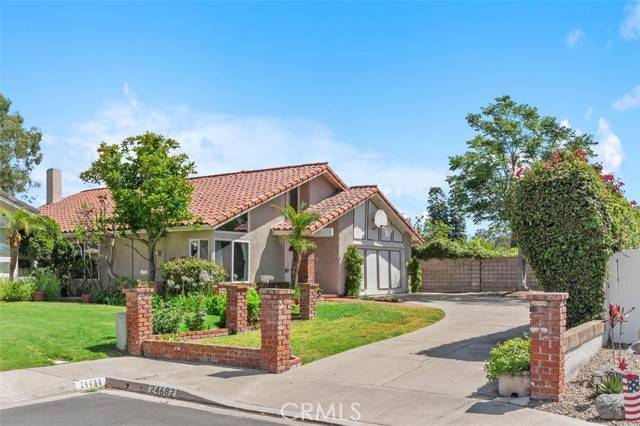 Lake Forest (el Toro), CA 92630,24682 Via Tequila