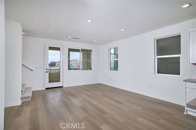 Eastvale, CA 92880,6046 Fairfax Drive