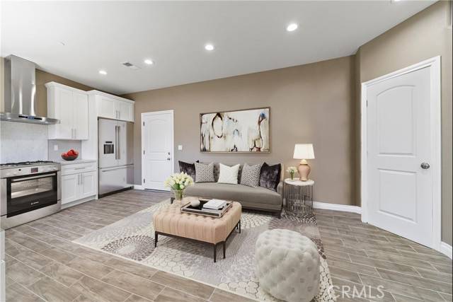 Westminster, CA 92683,14099 Edwards Street