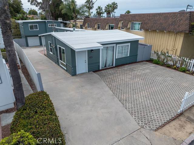 San Clemente, CA 92672,221 Avenida Monterey