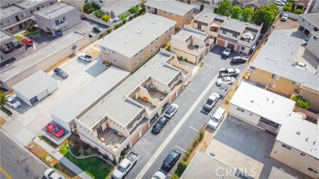 Huntington Beach, CA 92648,18911 Florida Street