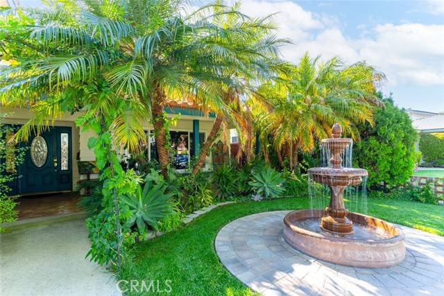 Santa Ana, CA 92705,2718 N Wright Street