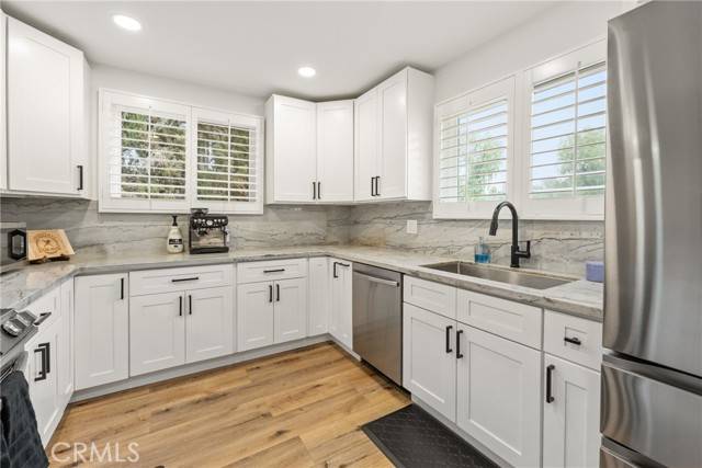 Woodland Hills (los Angeles), CA 91364,4743 Topanga Canyon Boulevard