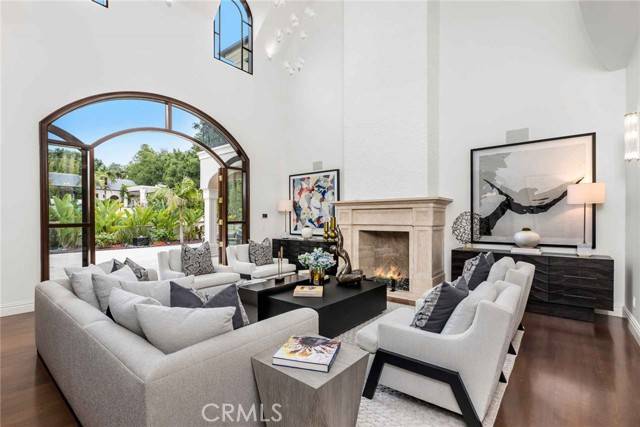Montecito, CA 93108,2084 E Valley Road #1