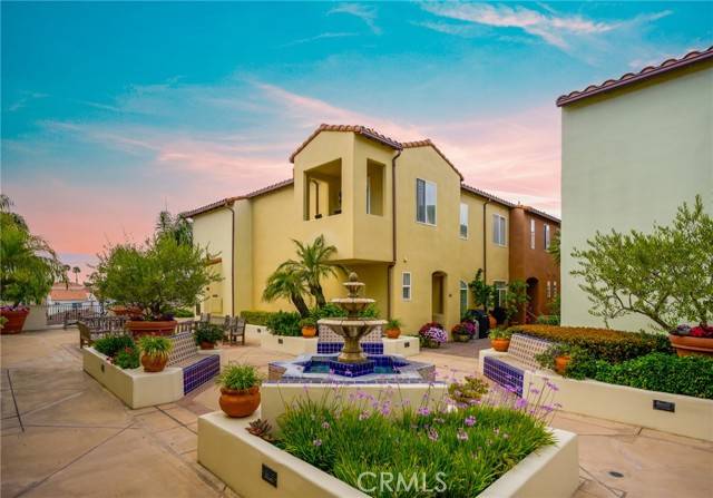 Huntington Beach, CA 92648,354 5th Street
