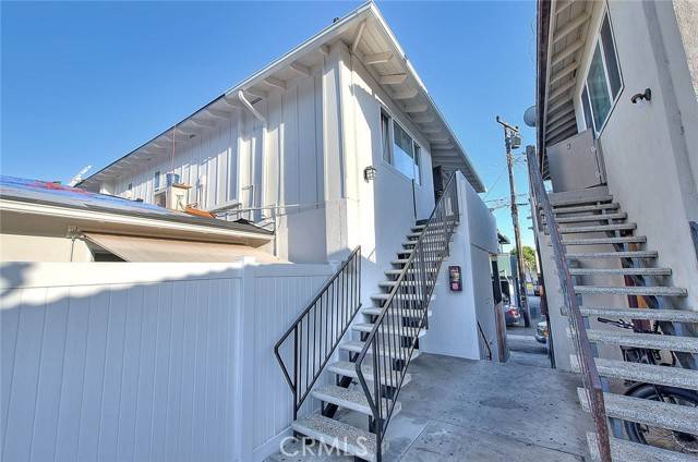 Costa Mesa, CA 92627,735 James Street