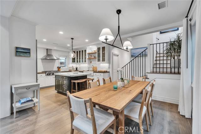 Corona Del Mar (newport Beach), CA 92625,613 Larkspur Avenue