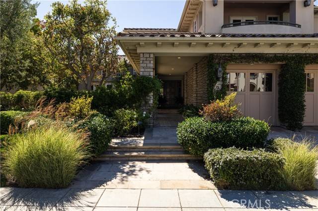 Newport Beach, CA 92660,23 Gleneagles Drive