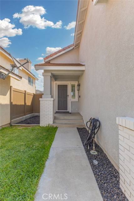 Corona, CA 92878,823 Pathfinder Way