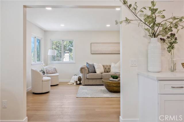 Orange, CA 92865,336 E Briardale Avenue #3