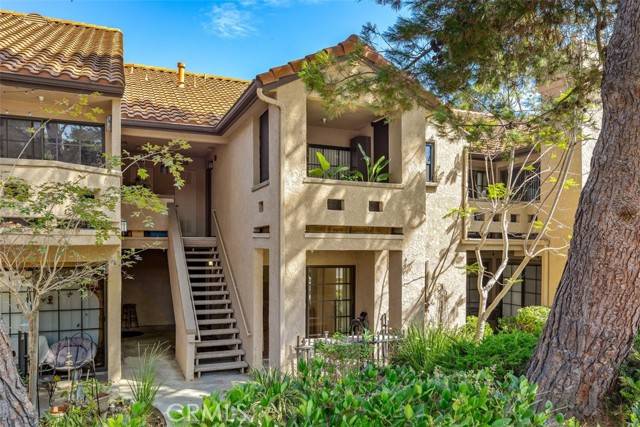 San Clemente, CA 92672,1046 Calle Del Cerro #411