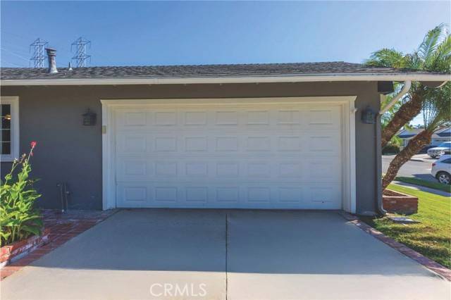 Huntington Beach, CA 92646,19922 Carmania Lane