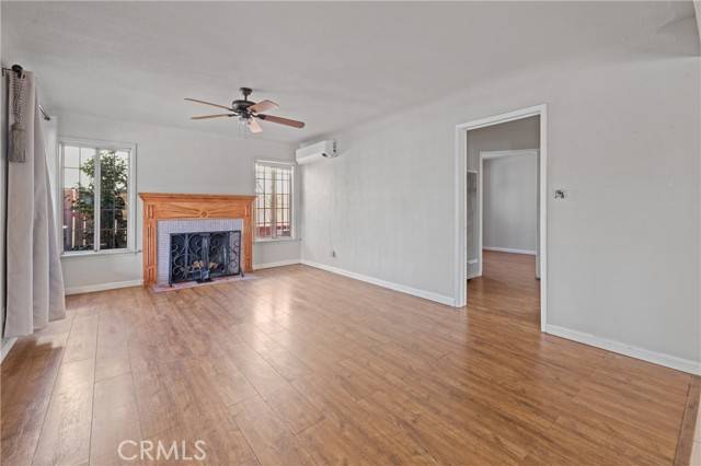 Long Beach, CA 90810,2740 Easy Avenue