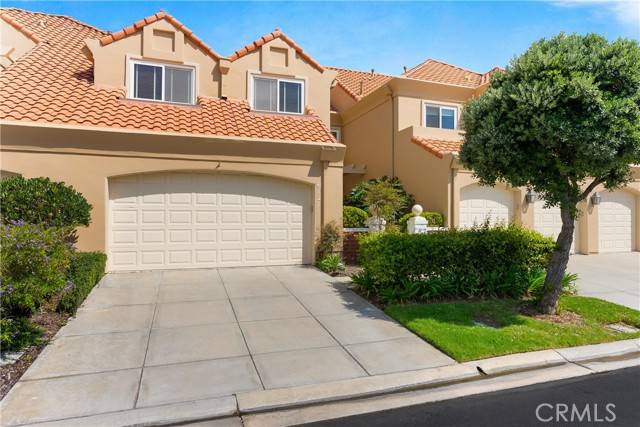 Huntington Beach, CA 92648,6121 Greenbrier Drive