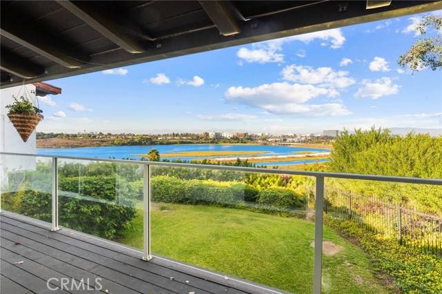 Newport Beach, CA 92660,2987 Quedada