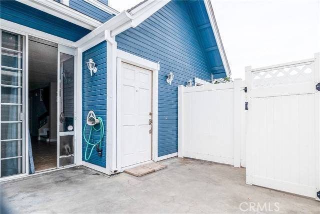 Brea, CA 92821,225 S Redwood Avenue #19