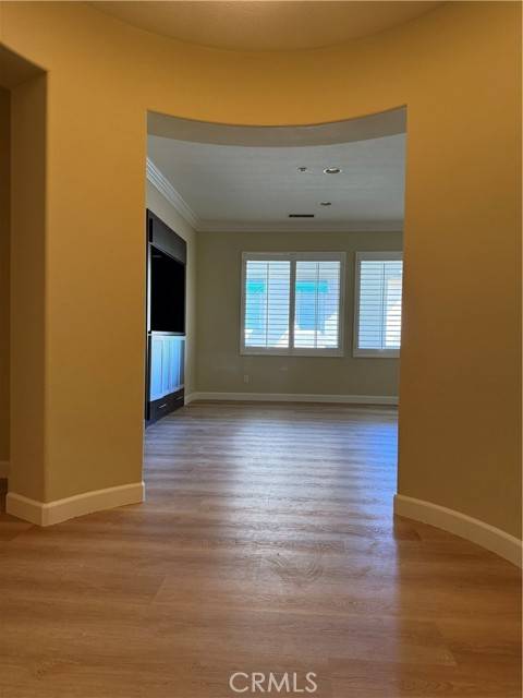 Irvine, CA 92602,61 Olivehurst