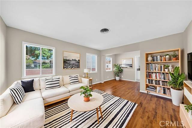 Van Nuys (los Angeles), CA 91405,7046 Murietta