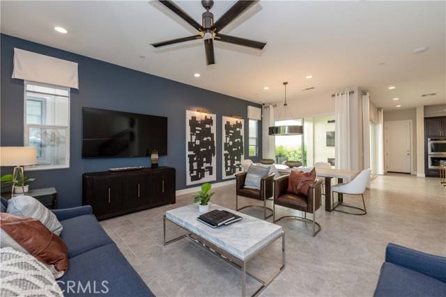 Irvine, CA 92618,255 Sawbuck