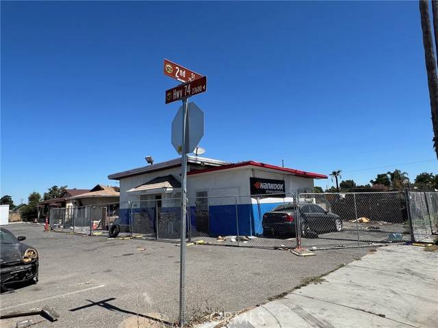 Menifee, CA 92585,27682 US Highway 74