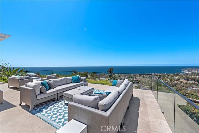 Laguna Beach, CA 92651,940 Summit Drive