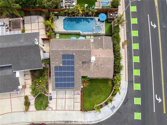 Huntington Beach, CA 92647,18152 Fieldbury Lane