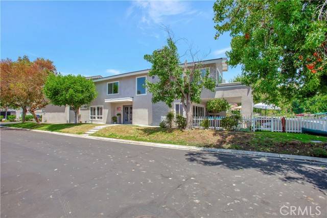 Lake Forest (el Toro), CA 92630,21782 Tahoe Lane