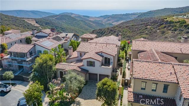 Newport Coast, CA 92657,4 Star Catcher