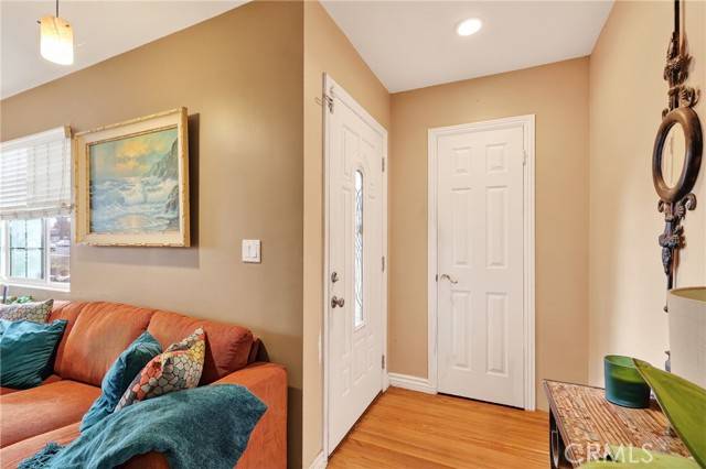 Corona, CA 92882,951 W Kendall