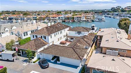 Newport Beach, CA 92660,11 Harbor Island