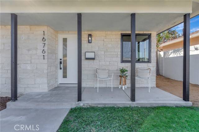 Huntington Beach, CA 92647,16761 Irby Lane