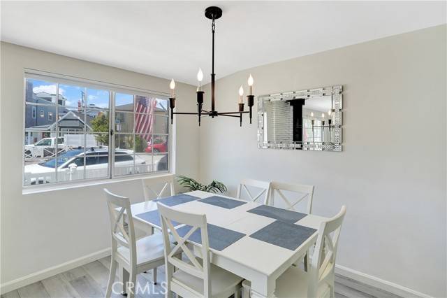 Newport Beach, CA 92662,216 Collins