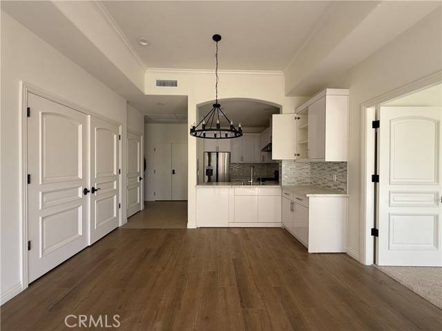 Long Beach, CA 90813,1598 Long Beach #307