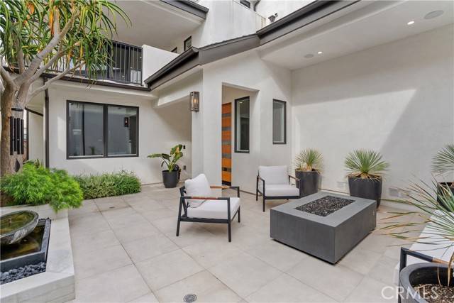 Corona Del Mar (newport Beach), CA 92625,319 Jasmine