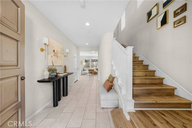 Irvine, CA 92618,92 Bianco