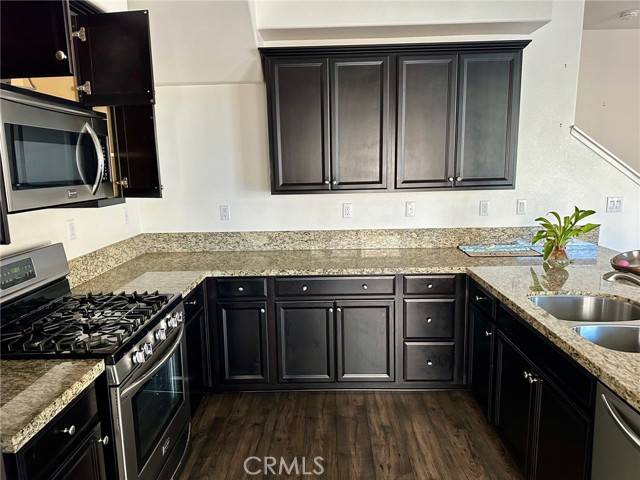 Glendora, CA 91740,422 W Route 66 #87